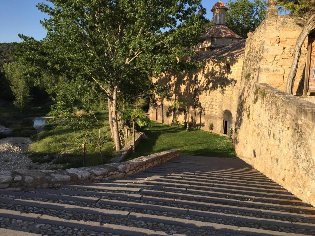 Santuario Virgen De La Fuente Hotel Penarroya De Tastavins Exterior photo